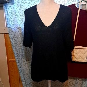 Very lightweight short sleeve Knititude sweater